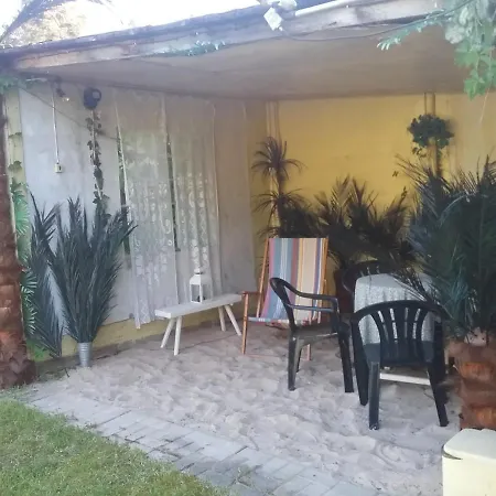 Summer Bungalo Trailer Campsite *